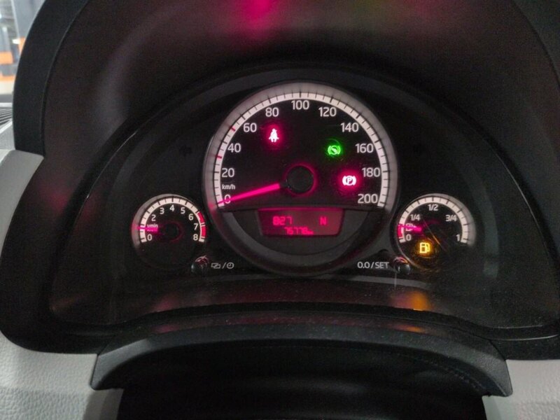 Volkswagen Up Move Up - U11678