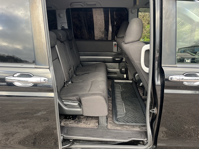 Honda Stepwagon Z - U11679