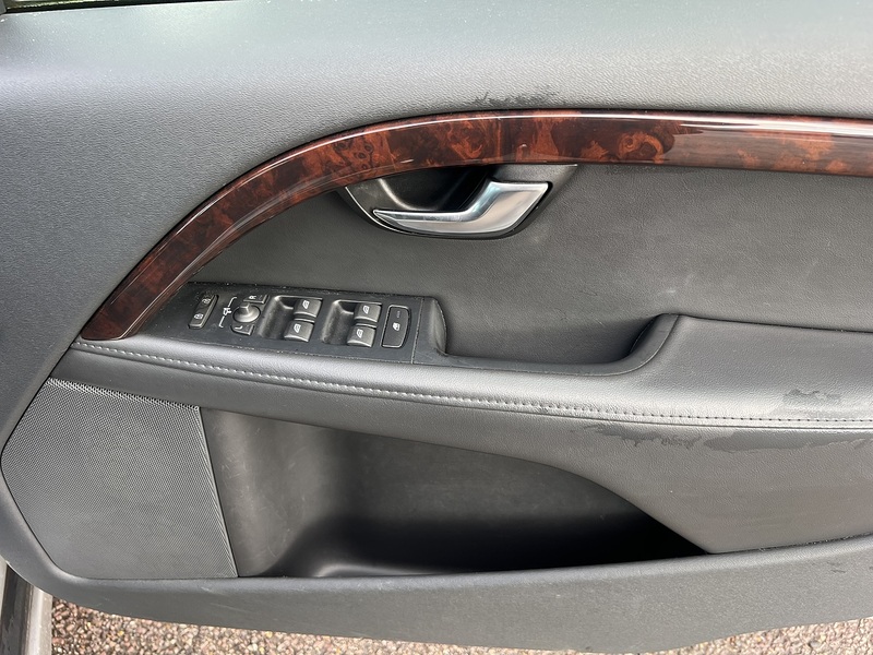 Volvo V70 T4 Se - U11680