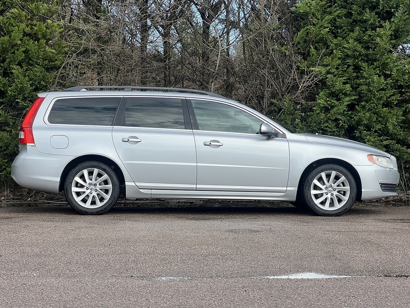 Volvo V70 T4 Se - U11680