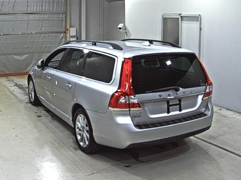 Volvo V70 T4 Se - U11680