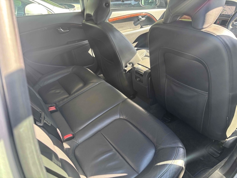 Volvo V70 T4 Se - U11680