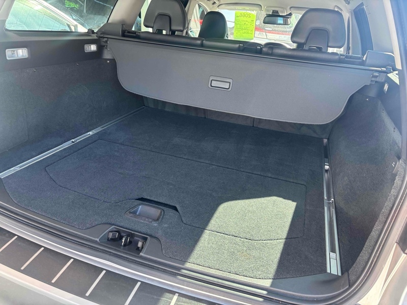 Volvo V70 T4 Se - U11680