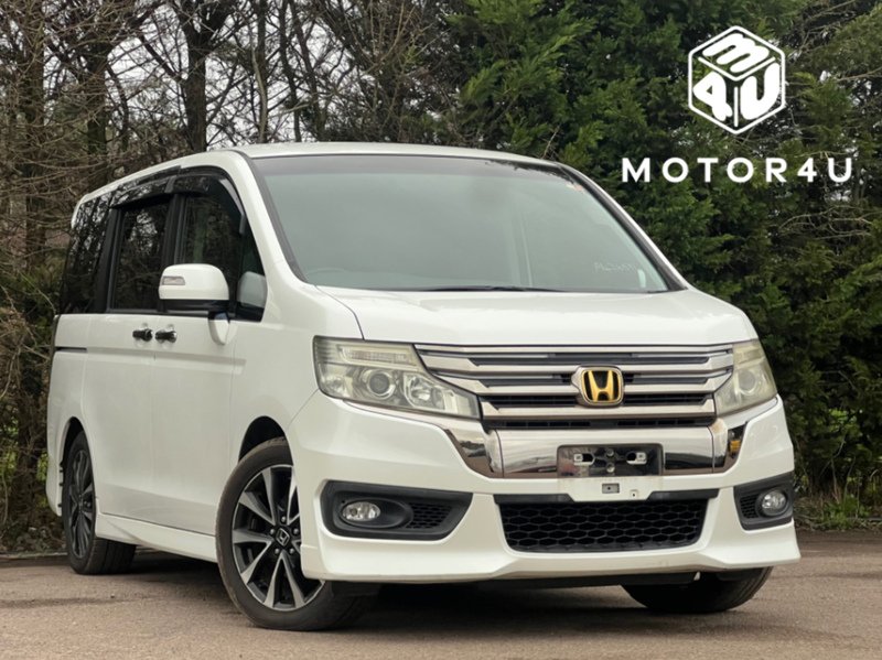 Honda Stepwagon Spada Z Cool Spirit - U11681