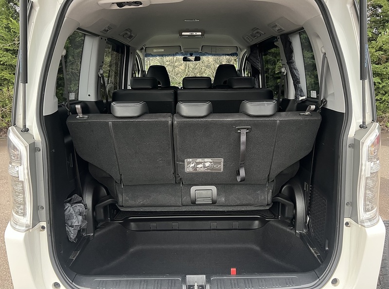 Honda Stepwagon Spada Z Cool Spirit - U11681