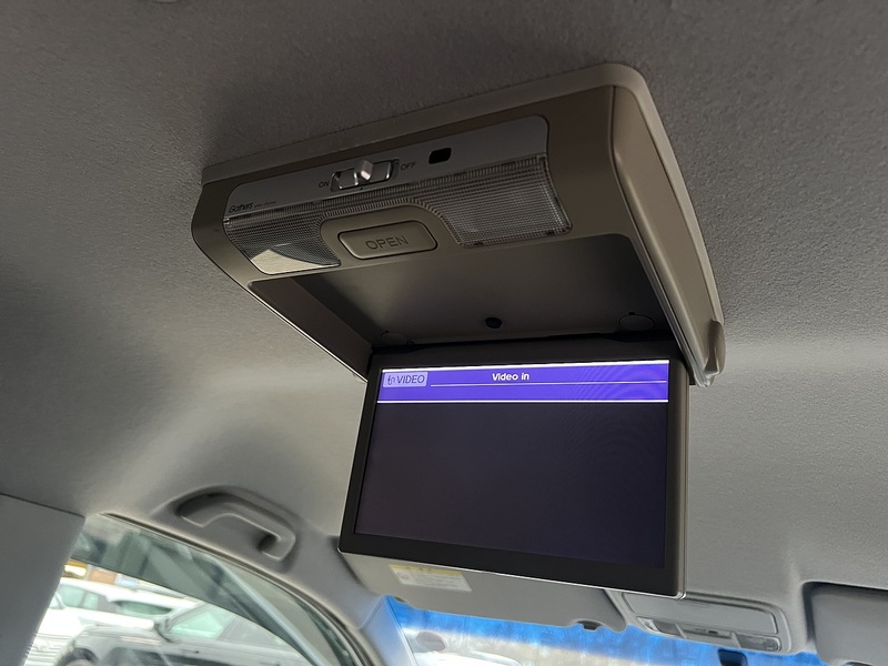 Honda Stepwagon Spada Z Cool Spirit - U11681