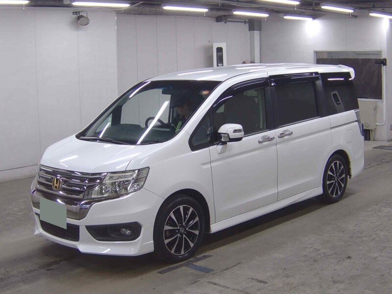 Honda Stepwagon Spada Z Cool Spirit - U11681
