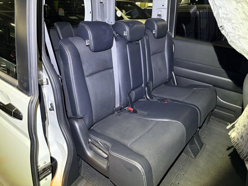 Honda Stepwagon Spada Z Cool Spirit - U11681