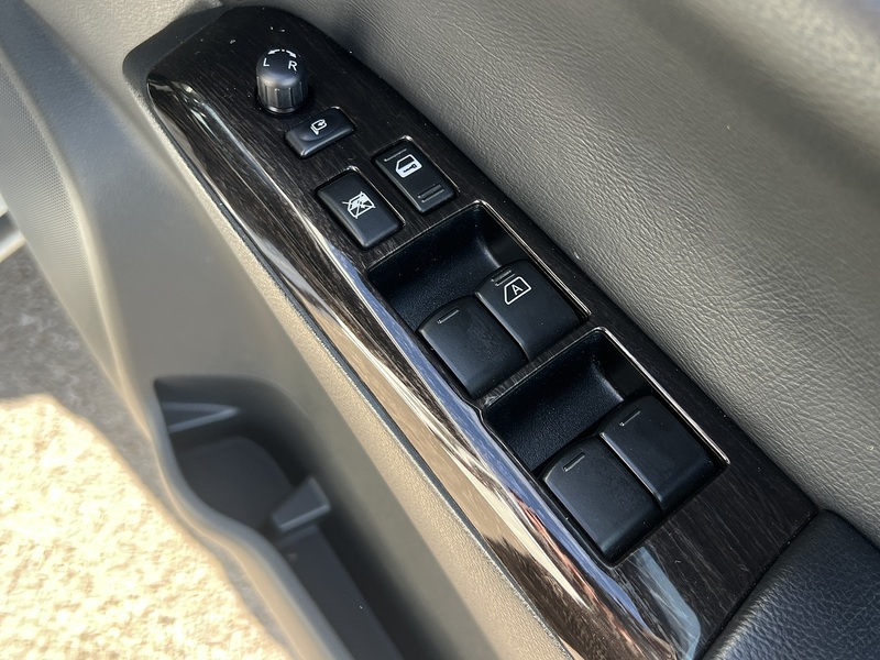 Nissan Elgrand Other S - U11683