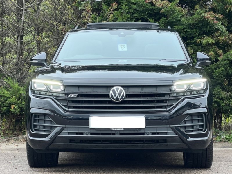 Volkswagen Touareg TDI V6 Black Edition - U11689