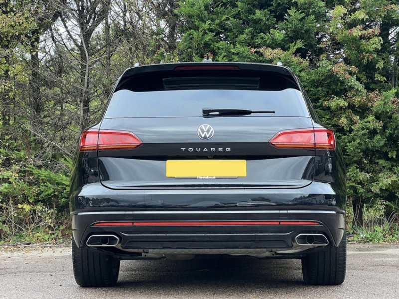 Volkswagen Touareg TDI V6 Black Edition - U11689