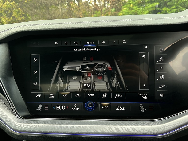 Volkswagen Touareg TDI V6 Black Edition - U11689