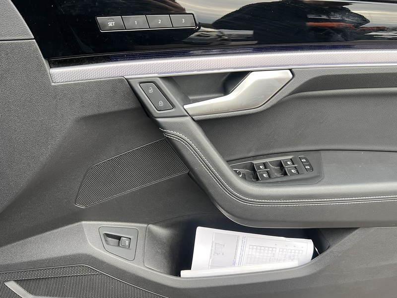 Volkswagen Touareg TDI V6 Black Edition - U11689