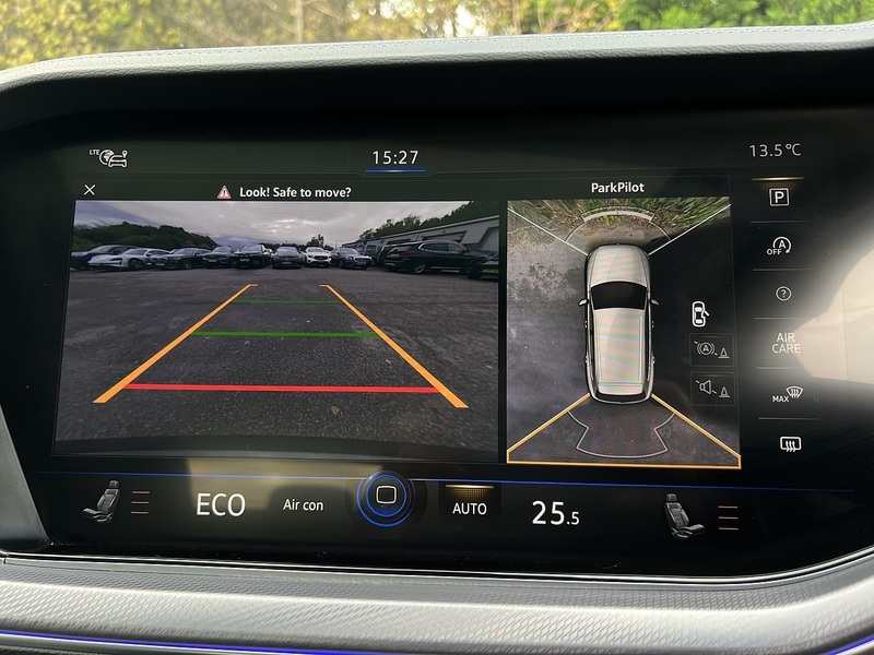 Volkswagen Touareg TDI V6 Black Edition - U11689