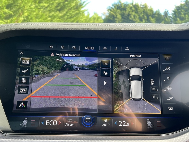 Volkswagen Touareg TSI V6 Black Edition - U11690