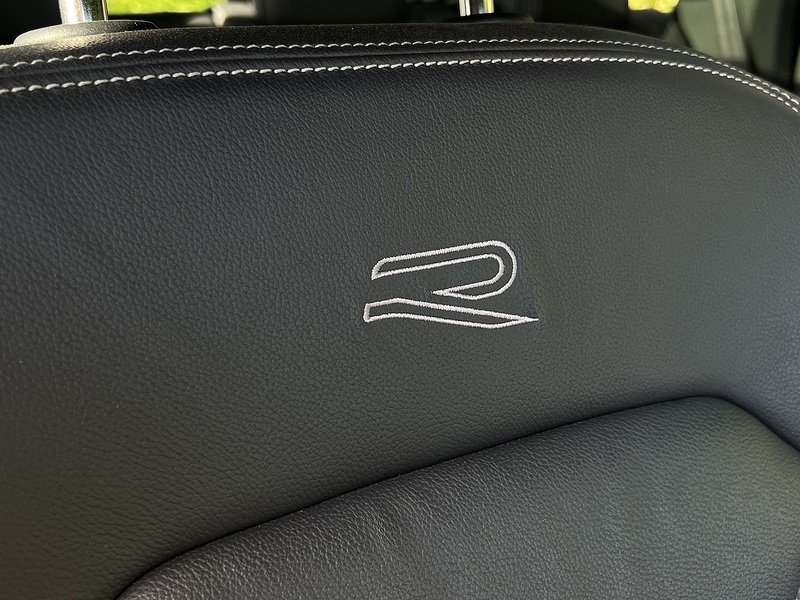 Volkswagen Touareg TSI V6 Black Edition - U11690