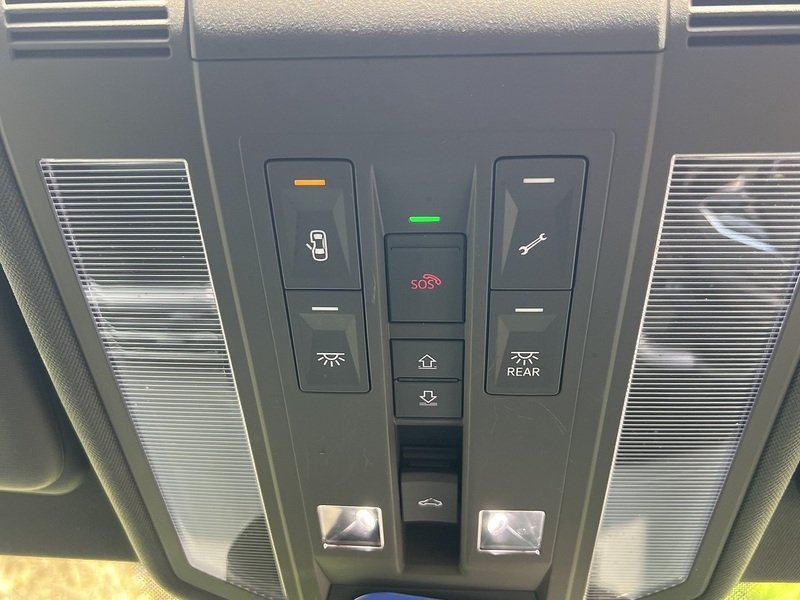 Volkswagen Touareg TSI V6 Black Edition - U11690