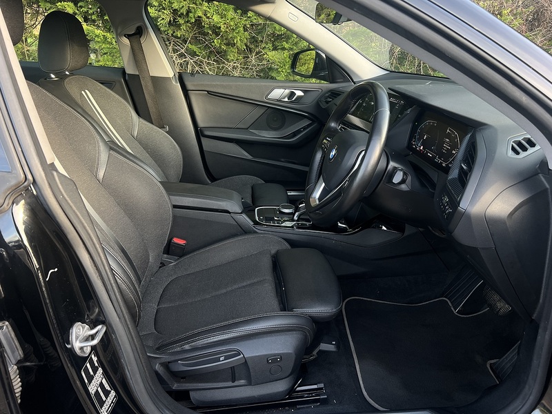 BMW 2 Series Gran Coupe 218i Sport - U11691