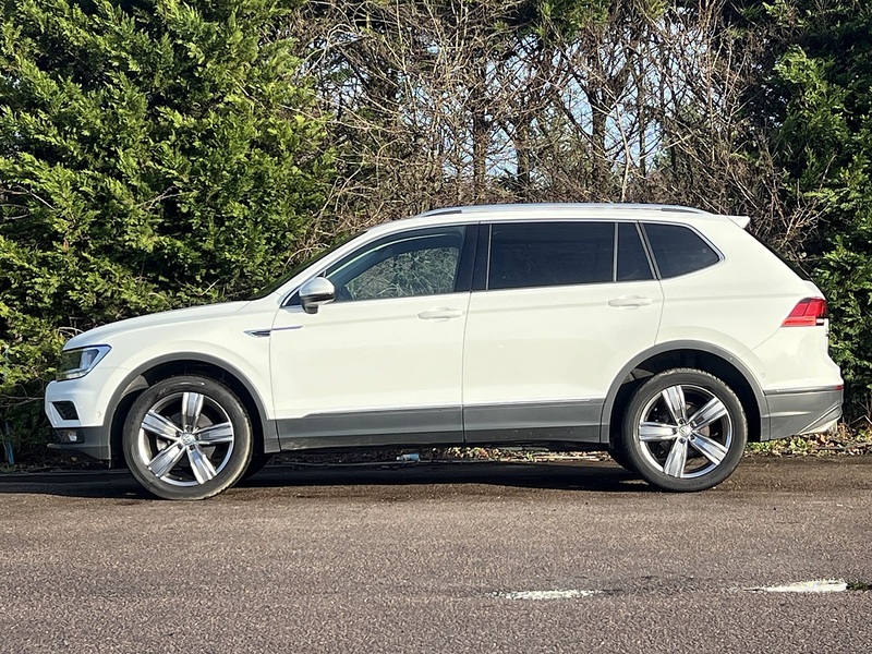 Volkswagen Tiguan Allspace TDI Match - U11693