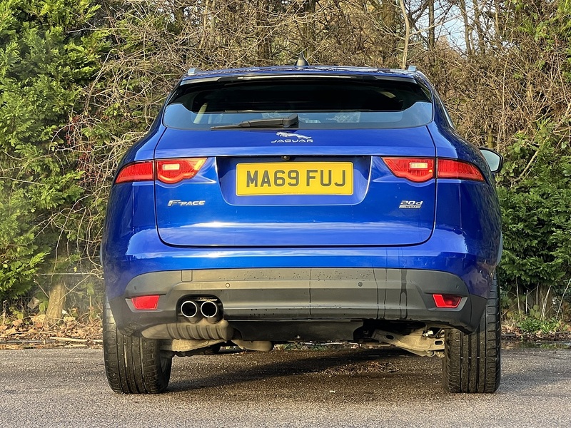 Jaguar F-PACE D180 Portfolio - U11694