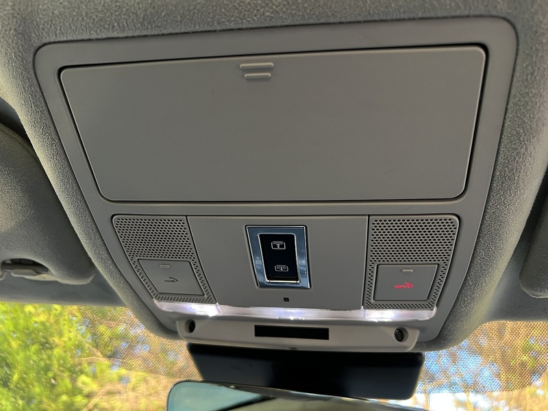 Jaguar F-PACE D180 Portfolio - U11694