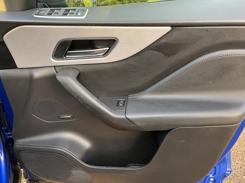 Jaguar F-PACE D180 Portfolio - U11694