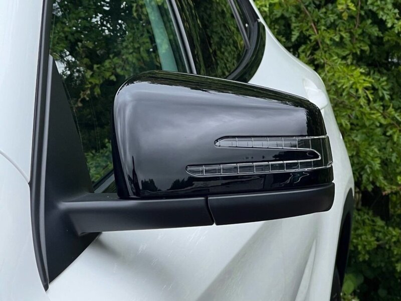 Mercedes-Benz GLA GLA180 Urban Edition - U11695