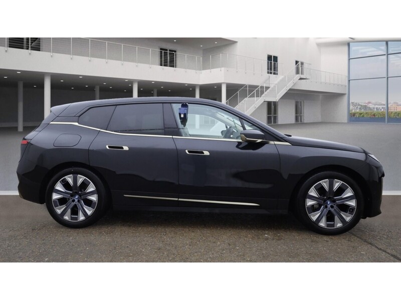 BMW iX 40 Sport - U11696
