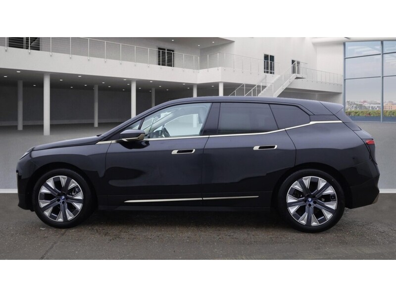 BMW iX 40 Sport - U11696