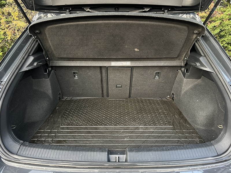 Volkswagen T-Roc TSI Black Edition - U11700