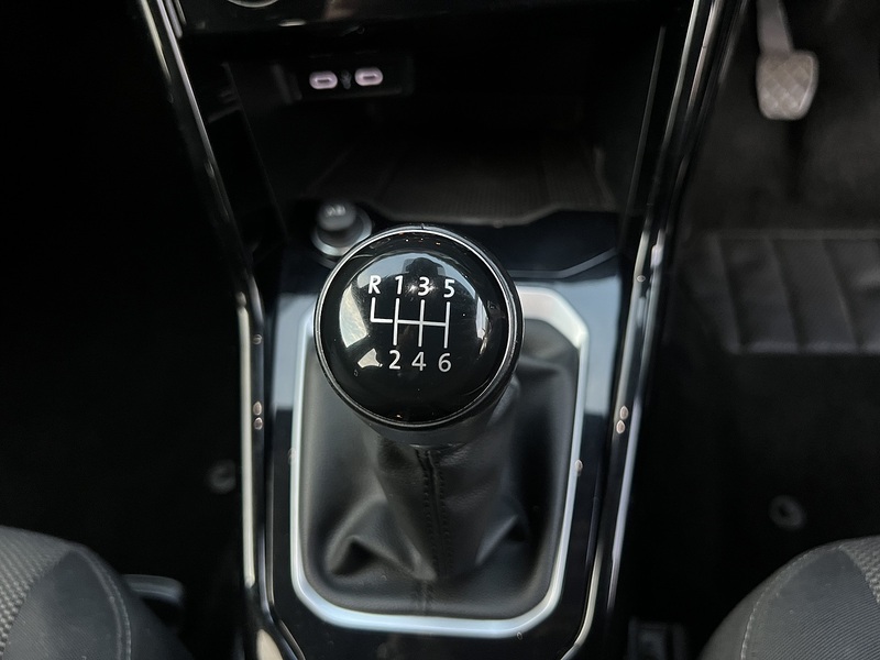 Volkswagen T-Roc TSI Black Edition - U11700