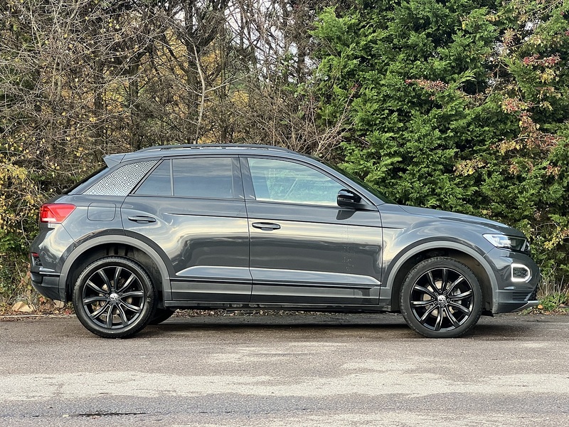 Volkswagen T-Roc TSI Black Edition - U11700