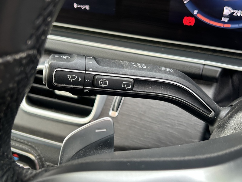 Mercedes-Benz GLE GLE350de AMG Line - U11701