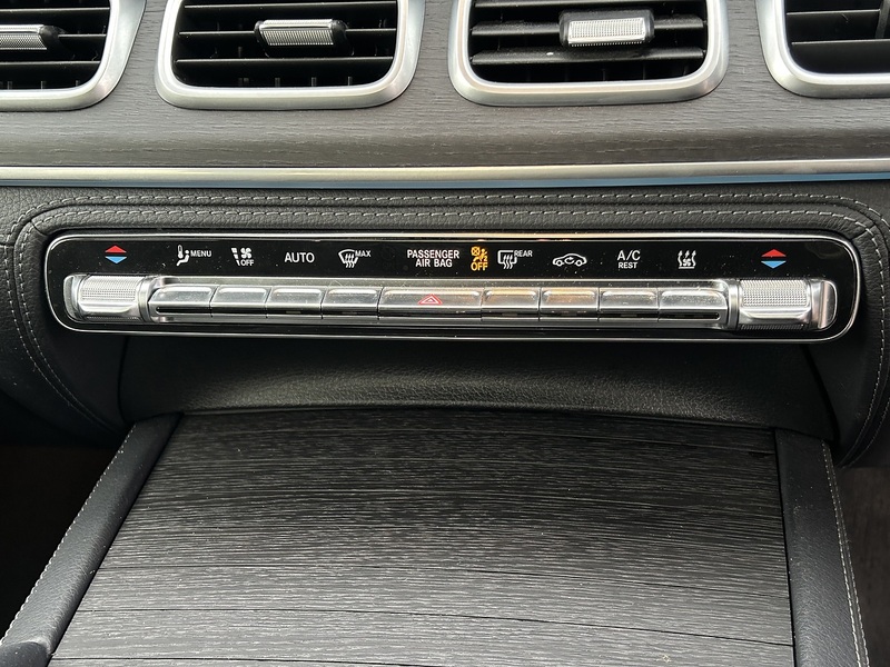 Mercedes-Benz GLE GLE350de AMG Line - U11701