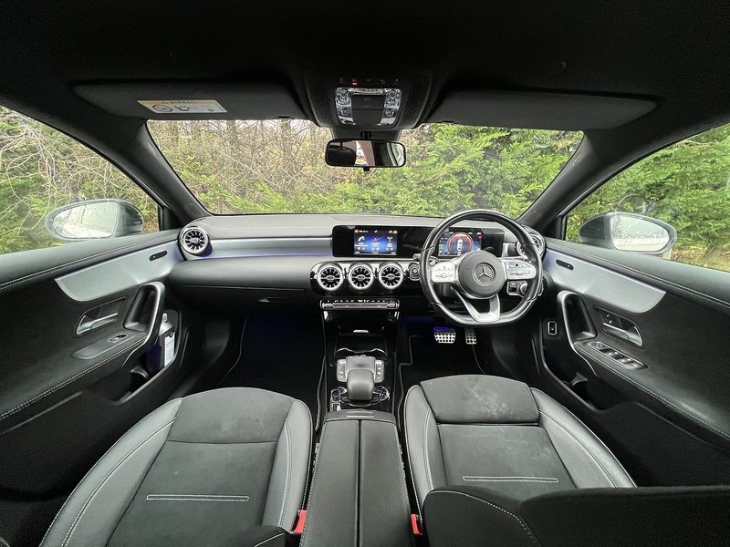 Mercedes-Benz A Class A250e AMG Line Edition - U11702