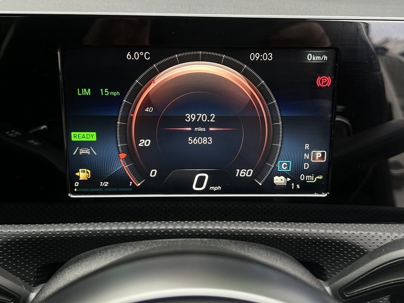 Mercedes-Benz A Class A250e AMG Line Edition - U11702