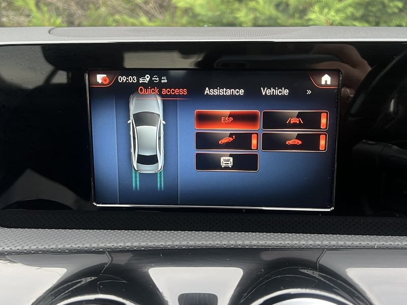 Mercedes-Benz A Class A250e AMG Line Edition - U11702