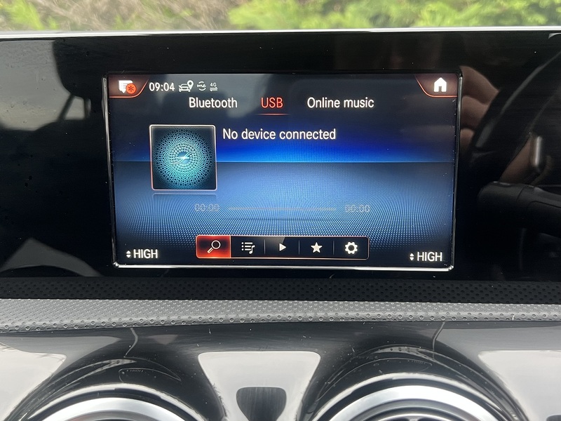 Mercedes-Benz A Class A250e AMG Line Edition - U11702