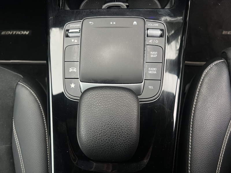 Mercedes-Benz A Class A250e AMG Line Edition - U11702