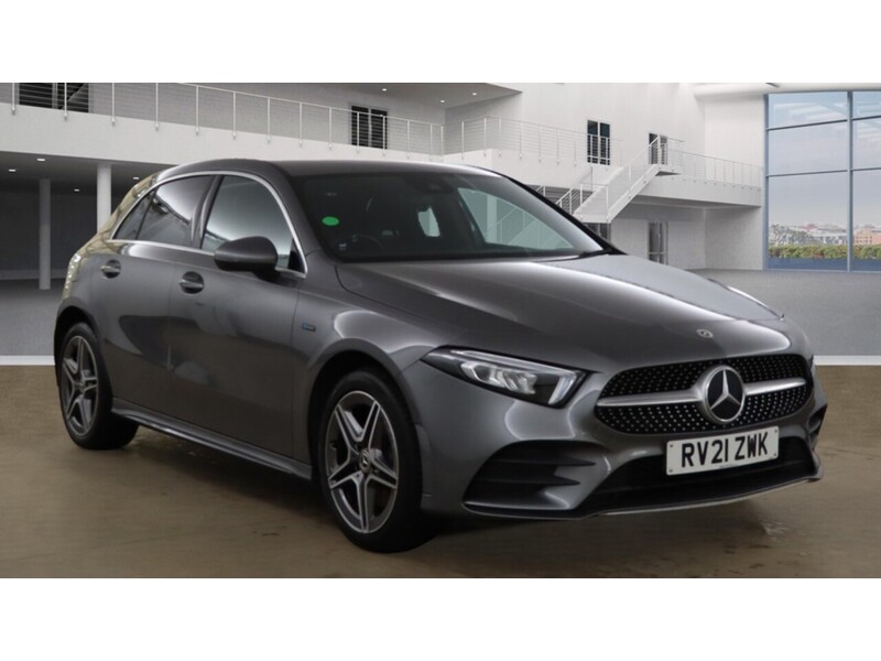 Mercedes-Benz A Class A250e AMG Line - U11703