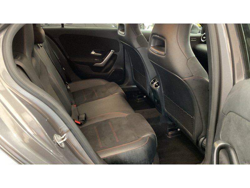 Mercedes-Benz A Class A250e AMG Line - U11703