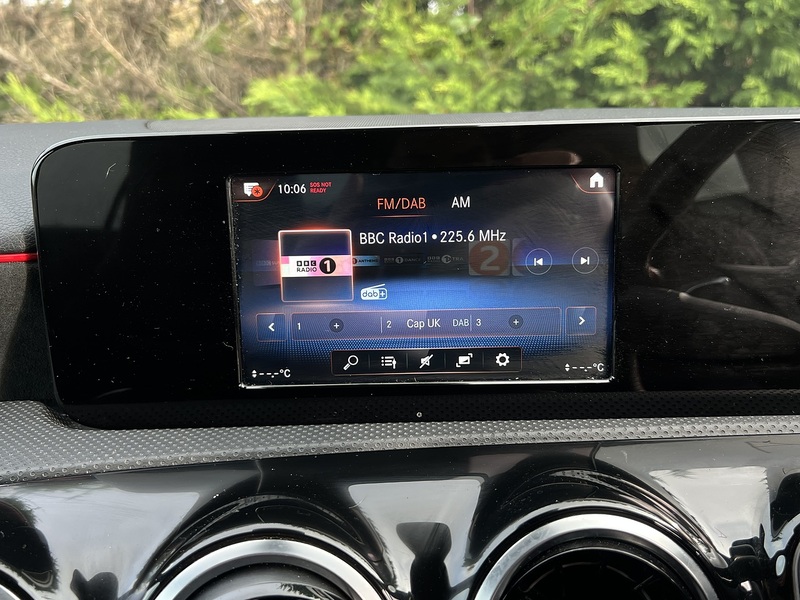 Mercedes-Benz A Class A250e AMG Line - U11703