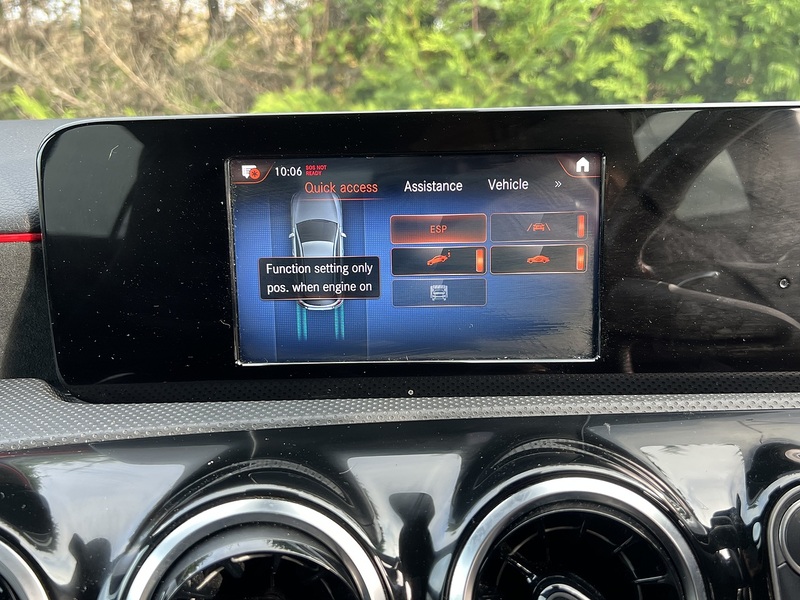 Mercedes-Benz A Class A250e AMG Line - U11703