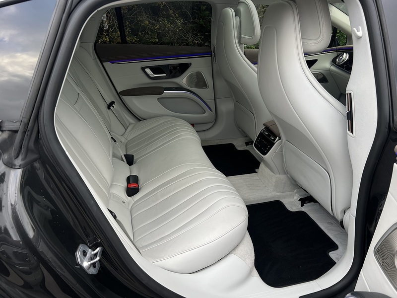Mercedes-Benz EQS EQS 450+ AMG Line - U11706