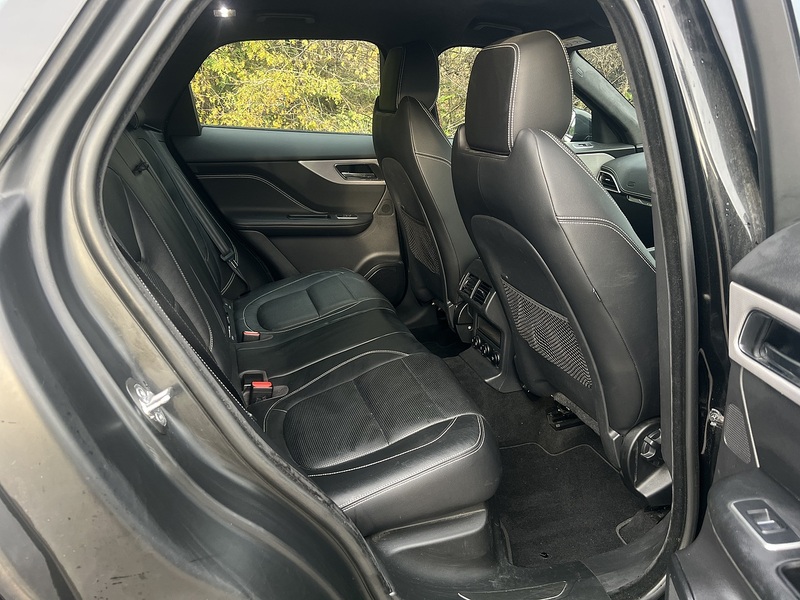 Jaguar F-PACE D180 R-Sport - U11710