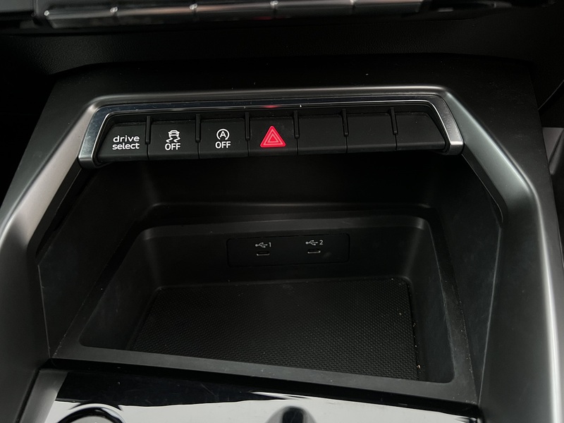 Audi S3 TFSI - U11712