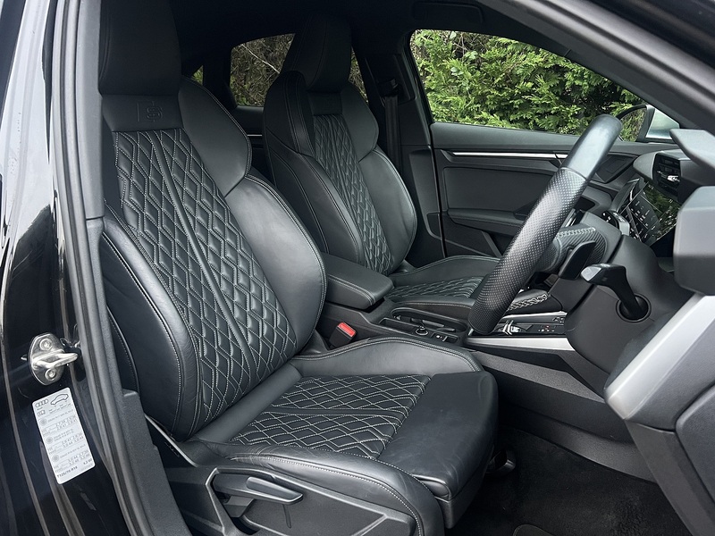 Audi S3 TFSI - U11712