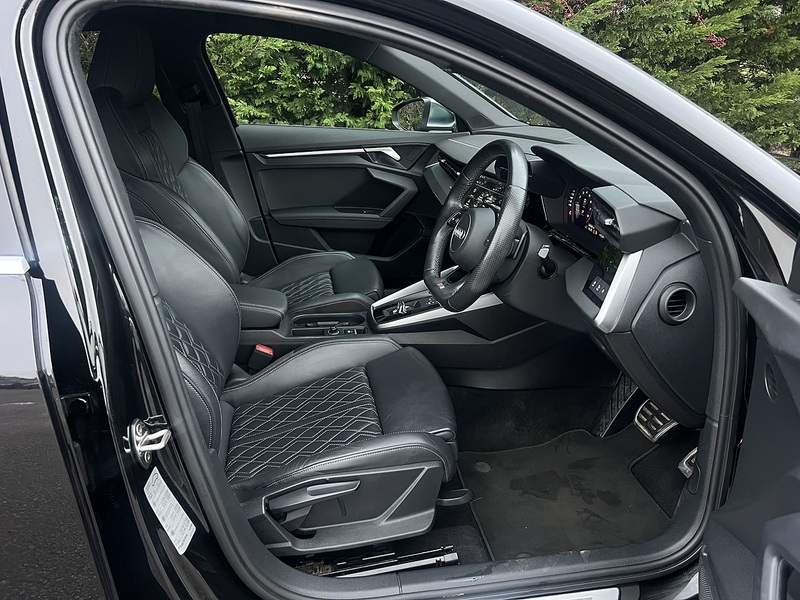 Audi S3 TFSI - U11712