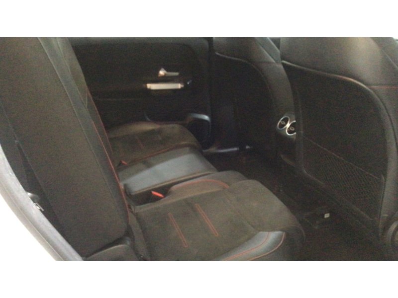 Mercedes-Benz EQB EQB 350 AMG Line - U11713