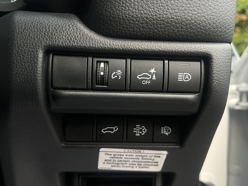 Toyota Land Cruiser D Invincible - U11714